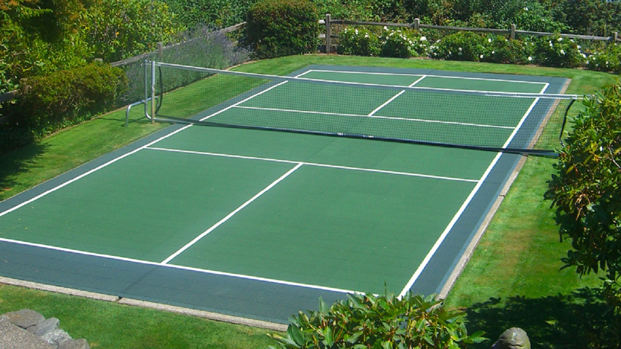 Creating the Perfect Pickleball Court: Ball Rebound and Flooring Considerations